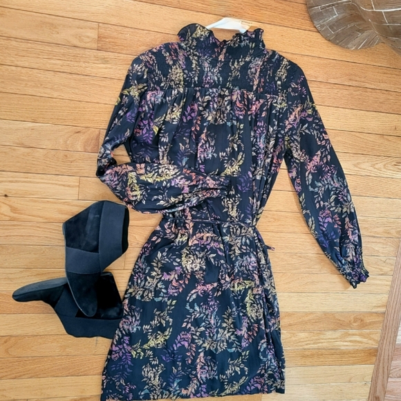 H&M Dress Size 6 Floral Print Long Sleeve - Picture 3 of 10